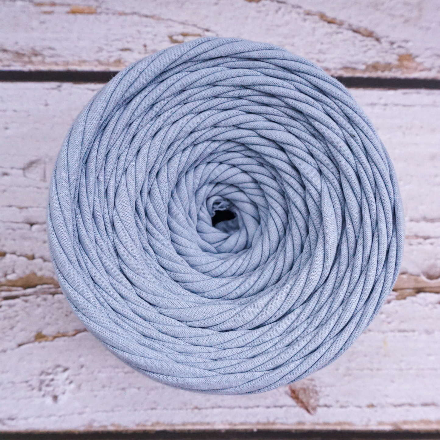 T-shirt yarn for crocheting baskets, bags, rugs and home decor. Grey