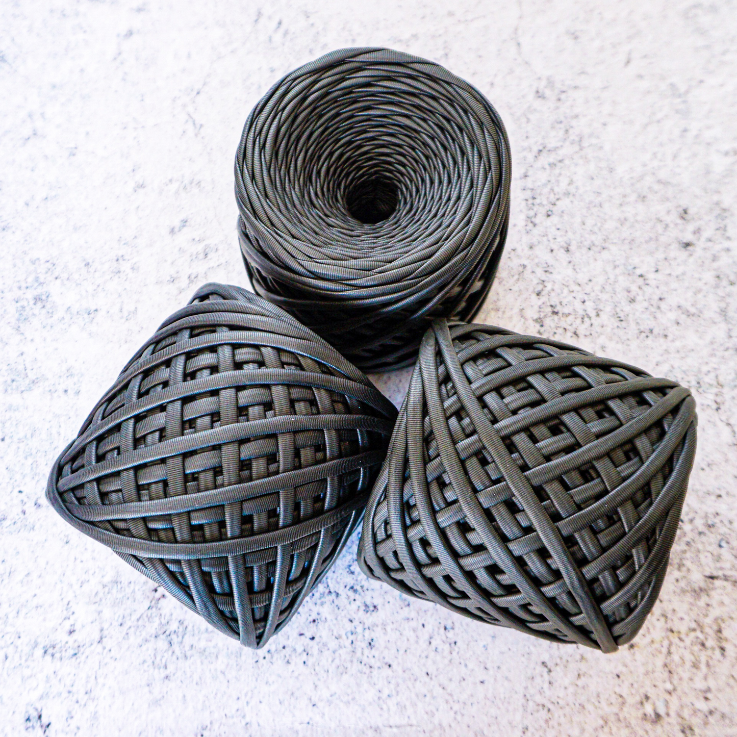 Leather looking T-shirt yarn for crocheting baskets, bags, rugs and home decor.