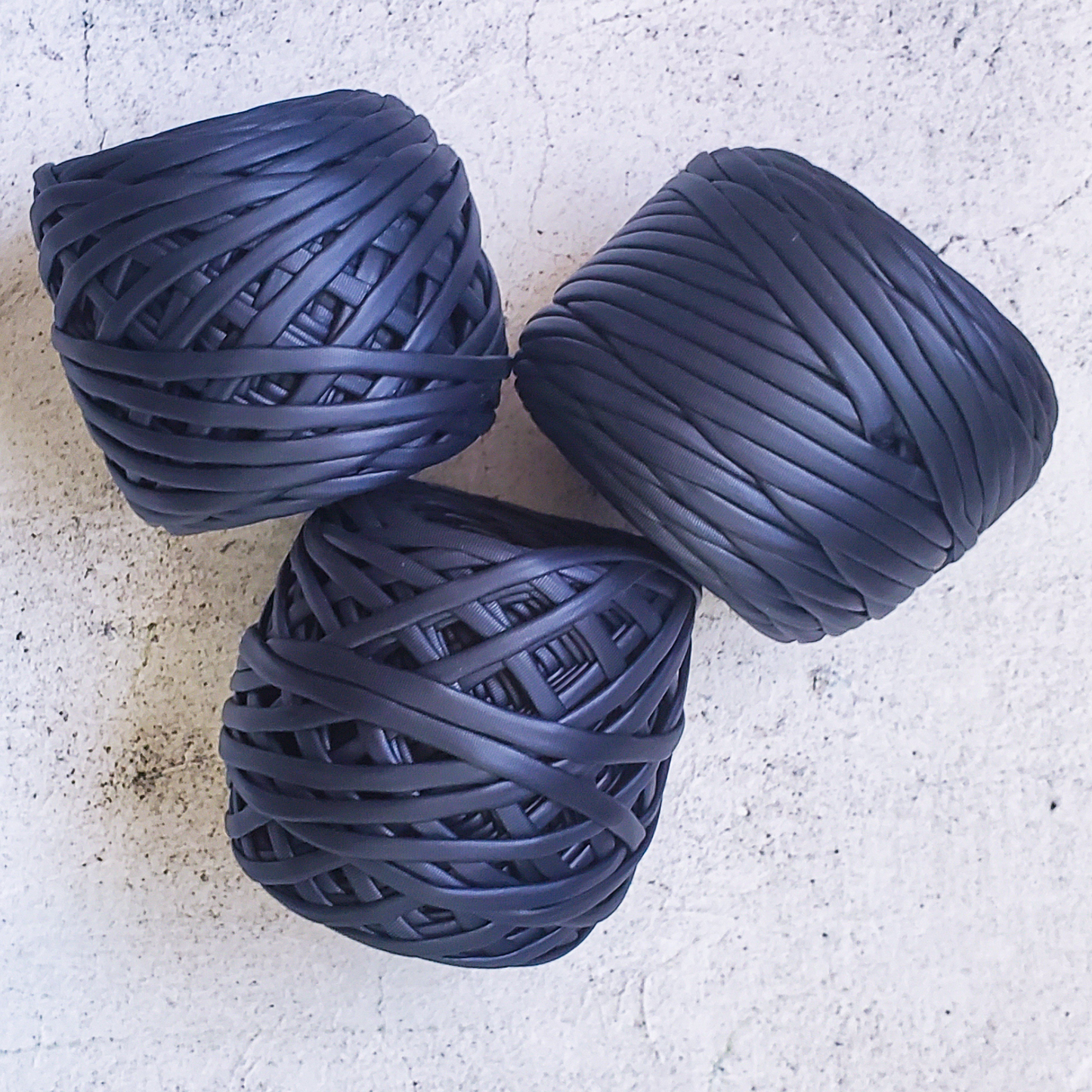 Leather looking T-shirt yarn for crocheting baskets, bags, rugs and home decor.