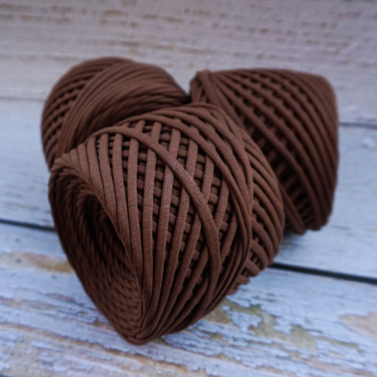 T-shirt yarn for crocheting baskets, bags, rugs and home decor.  Nut